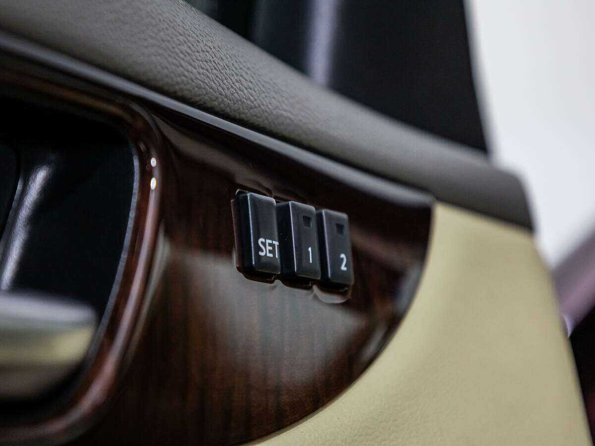 Infiniti EX25, 2011 Фото №16