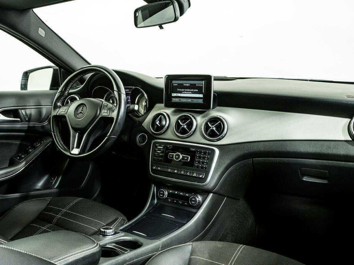 Mercedes-Benz GLA 250, 2015 Фото №9