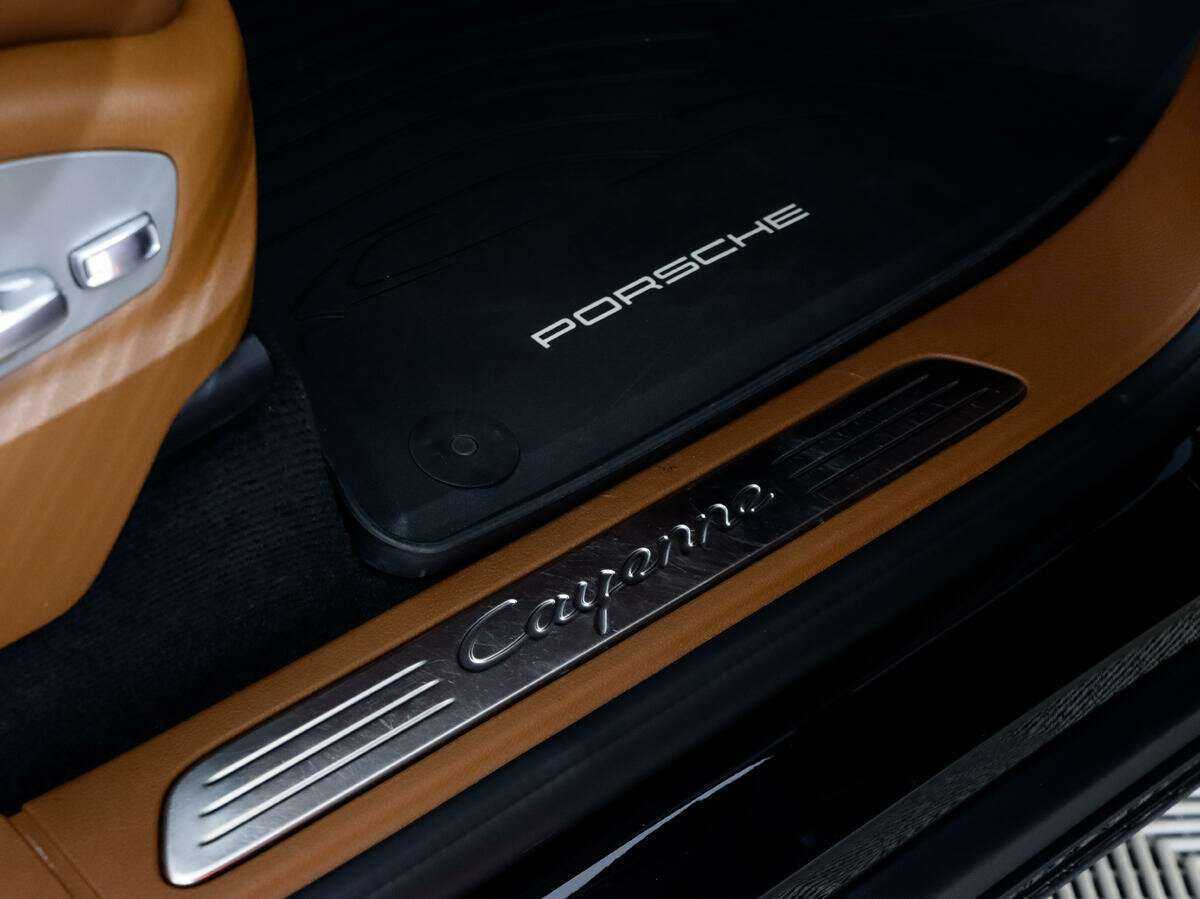 Porsche Cayenne, 2016 Фото №12