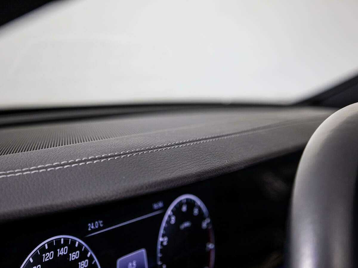 Mercedes-Benz E-Класс 200, 2019 Фото №24