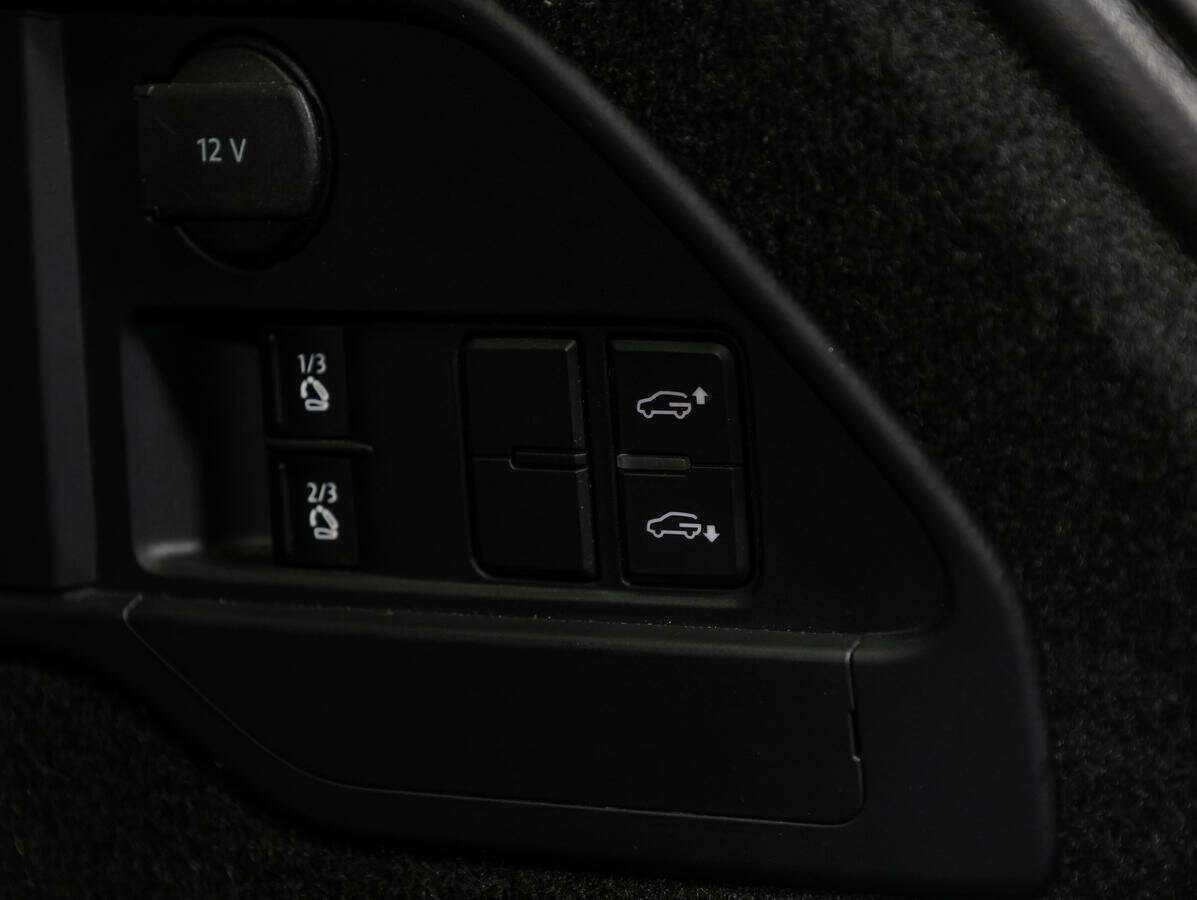 Volkswagen Touareg, 2017 Фото №28