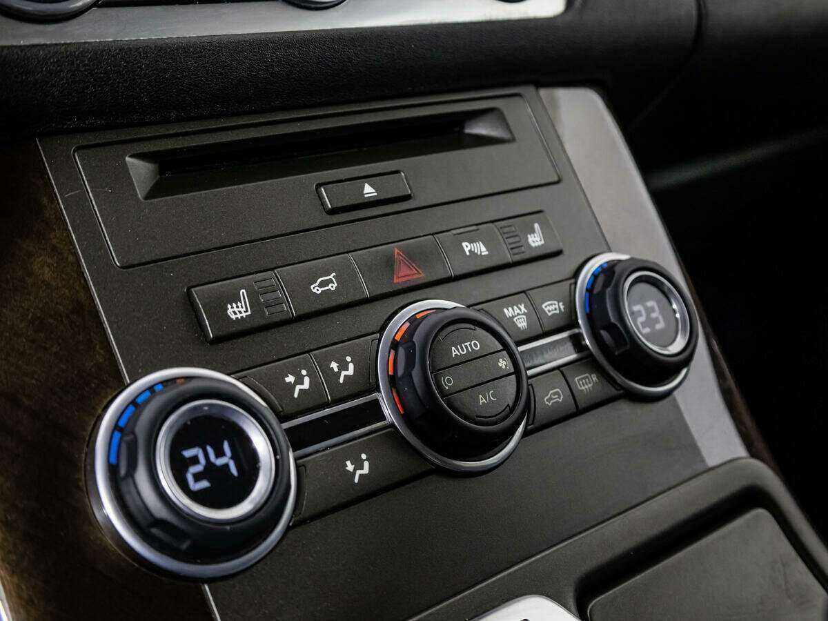 Land Rover Range Rover Sport, 2012 Фото №17