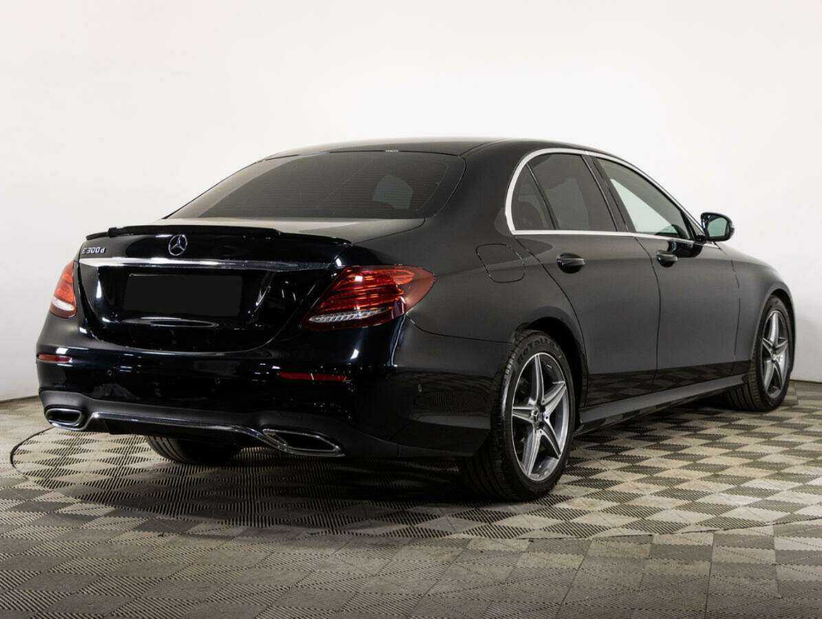 Mercedes-Benz E-Класс 300 d, 2019 - 72 000 км. | Фото №4