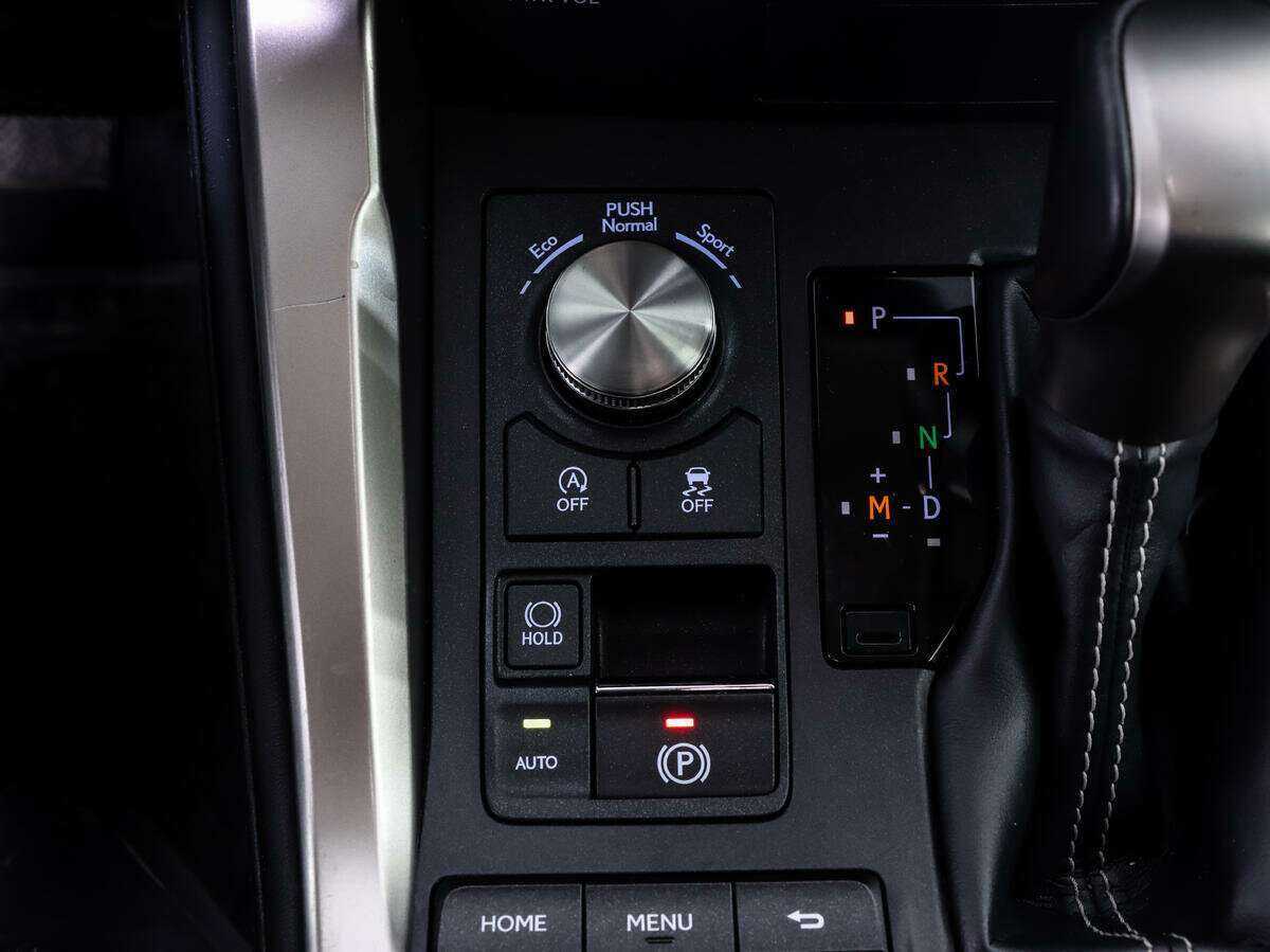 Lexus NX 200, 2019 Фото №15