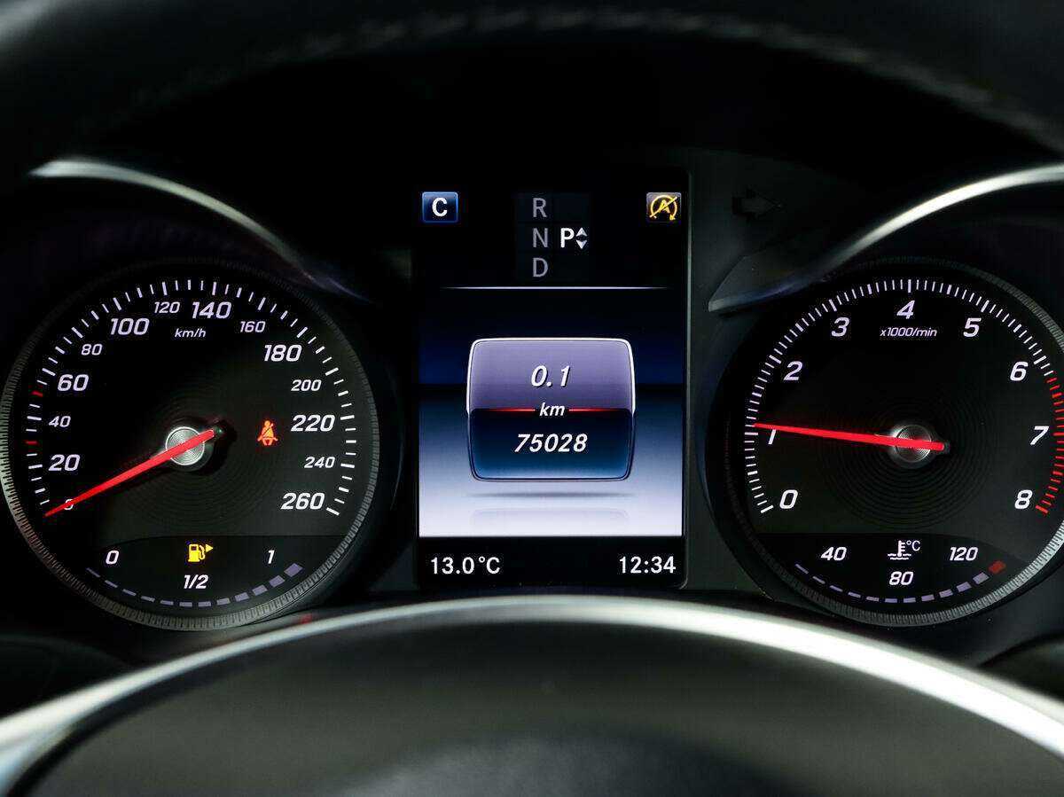 Mercedes-Benz C-Класс 180, 2015 Фото №18