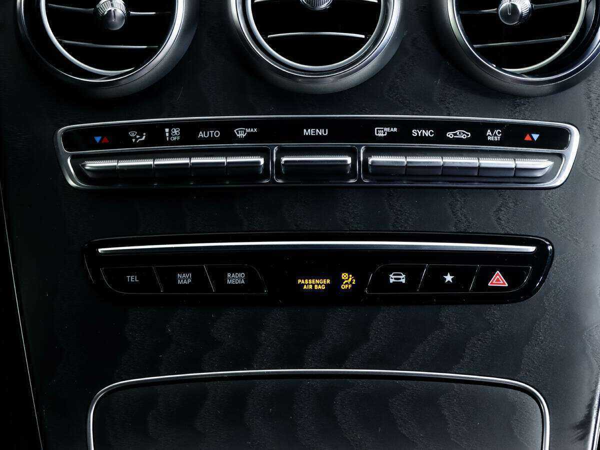 Mercedes-Benz GLC Coupe 220 d, 2019 Фото №14