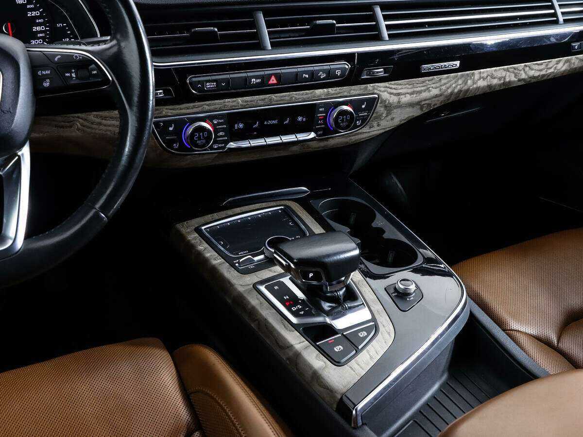 Audi Q7, 2016 Фото №11