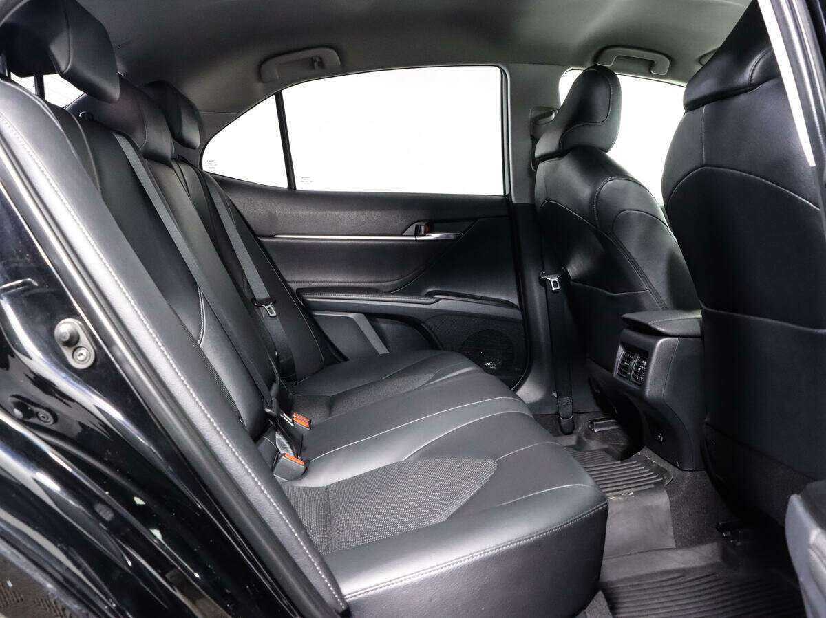 Toyota Camry, 2021 Фото №19