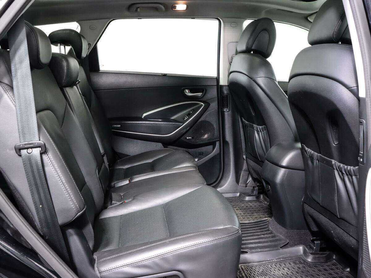 Hyundai Santa Fe Grand, 2016 Фото №16