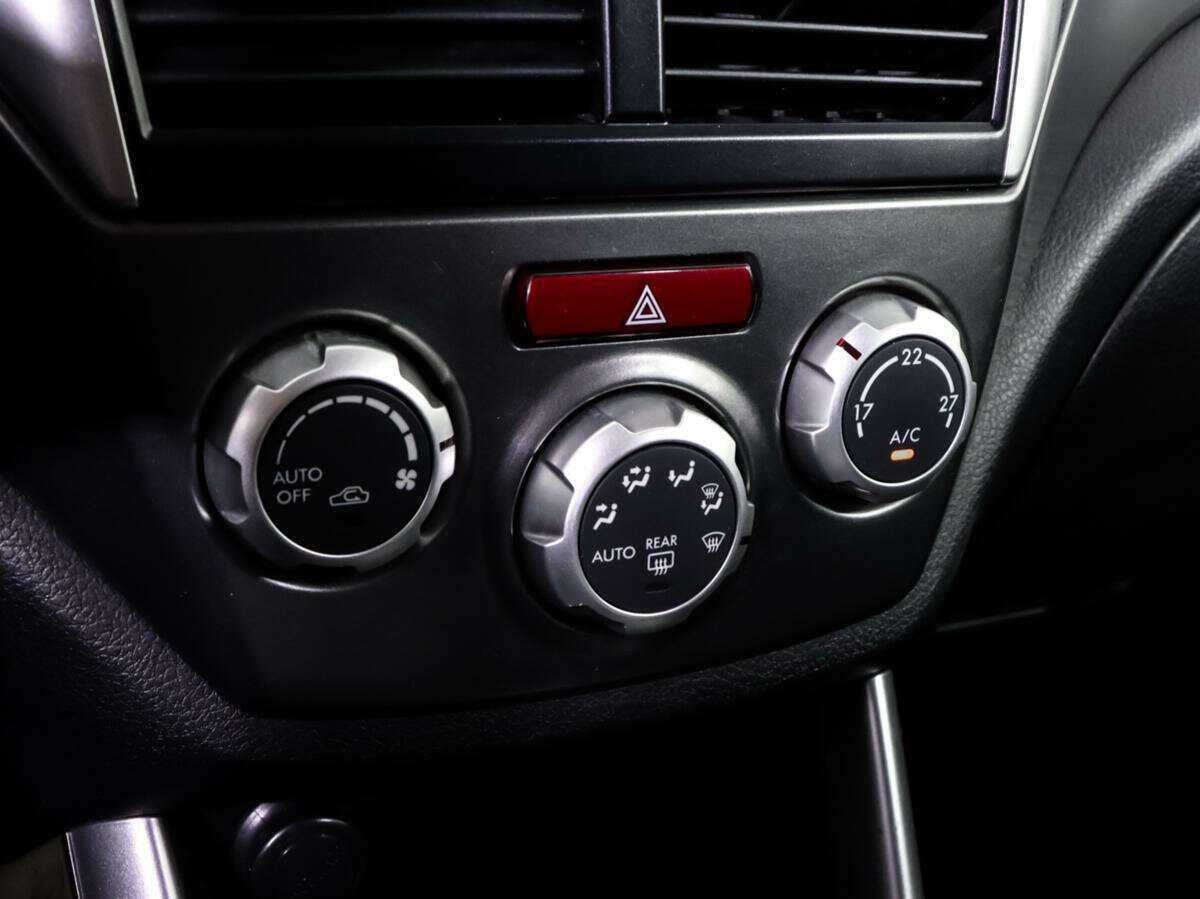 Subaru Forester, 2011 Фото №12