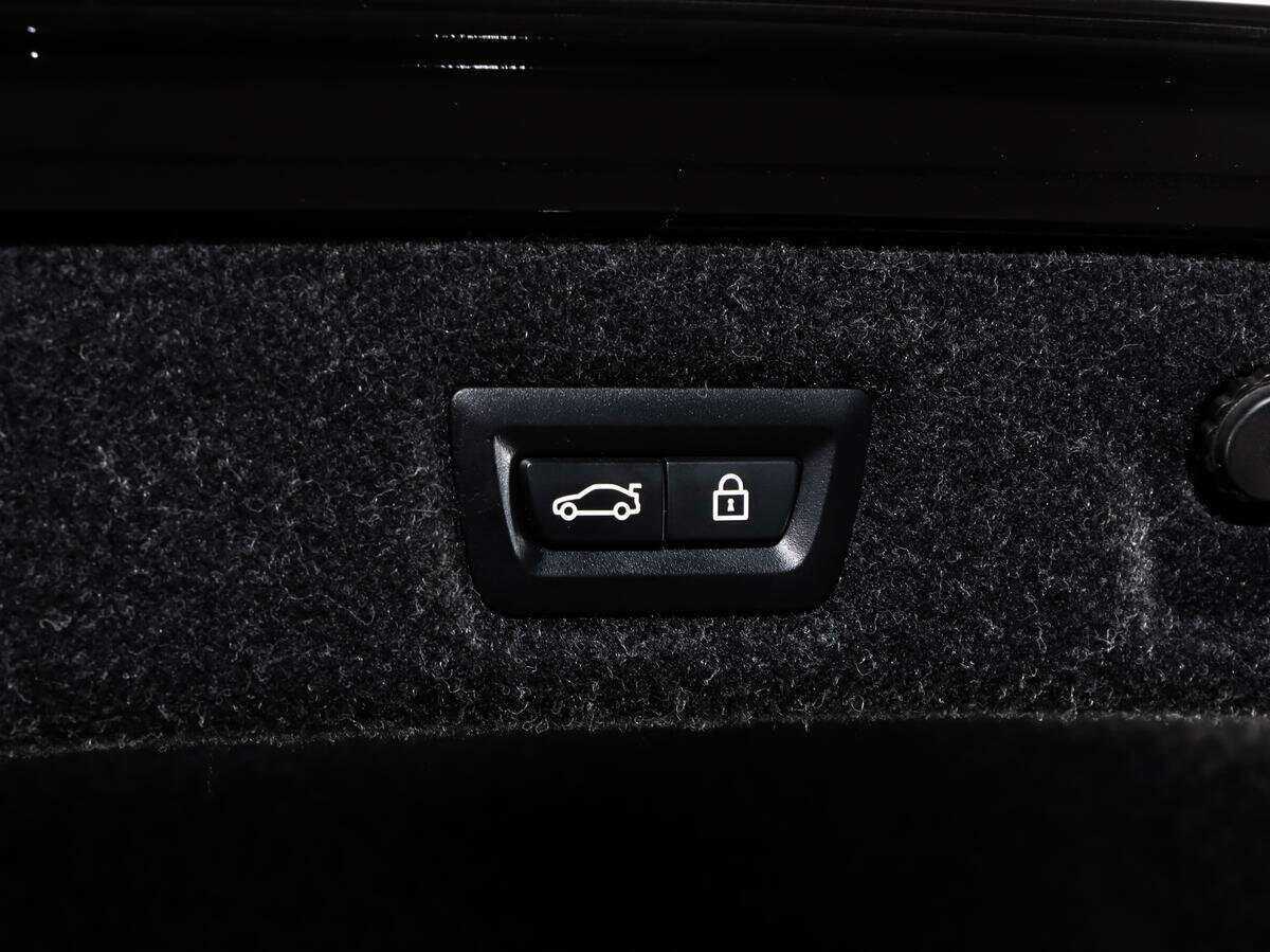 BMW 5 серии 520d, 2020 Фото №15