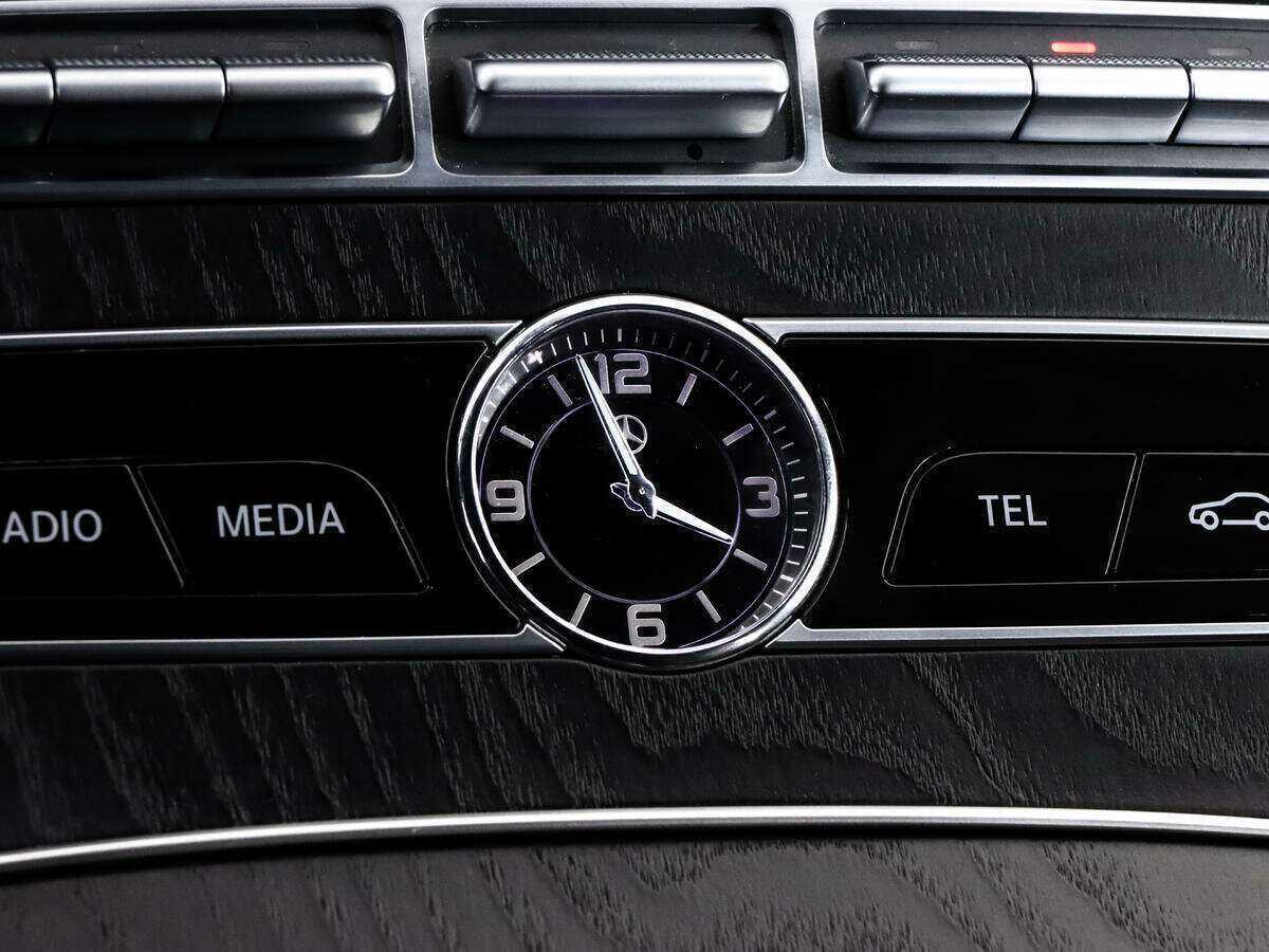 Mercedes-Benz E-Класс 200, 2019 Фото №15