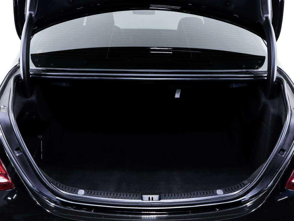 Mercedes-Benz E-Класс 200, 2019 Фото №23