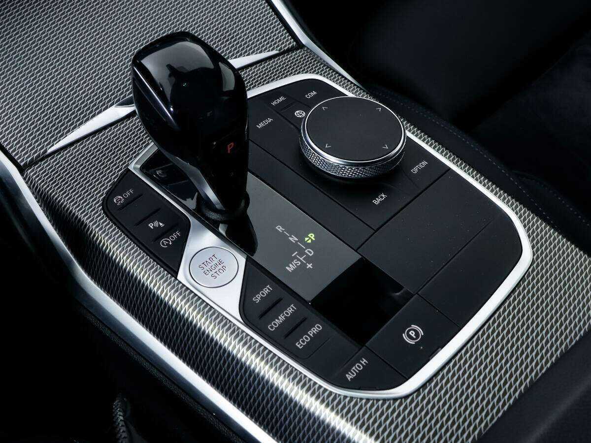 BMW 3 серии 320d xDrive, 2020 Фото №23