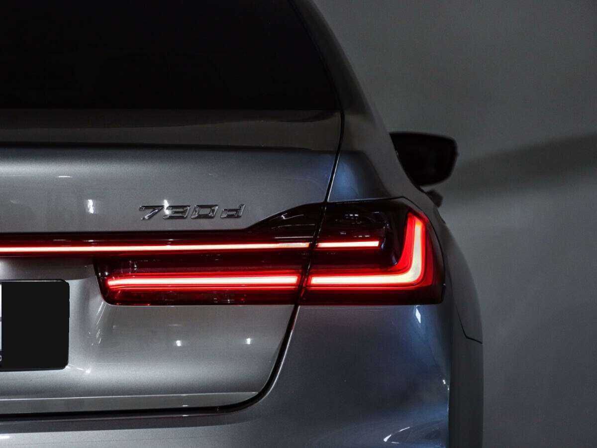 BMW 7 серии 730d xDrive, 2020 Фото №32