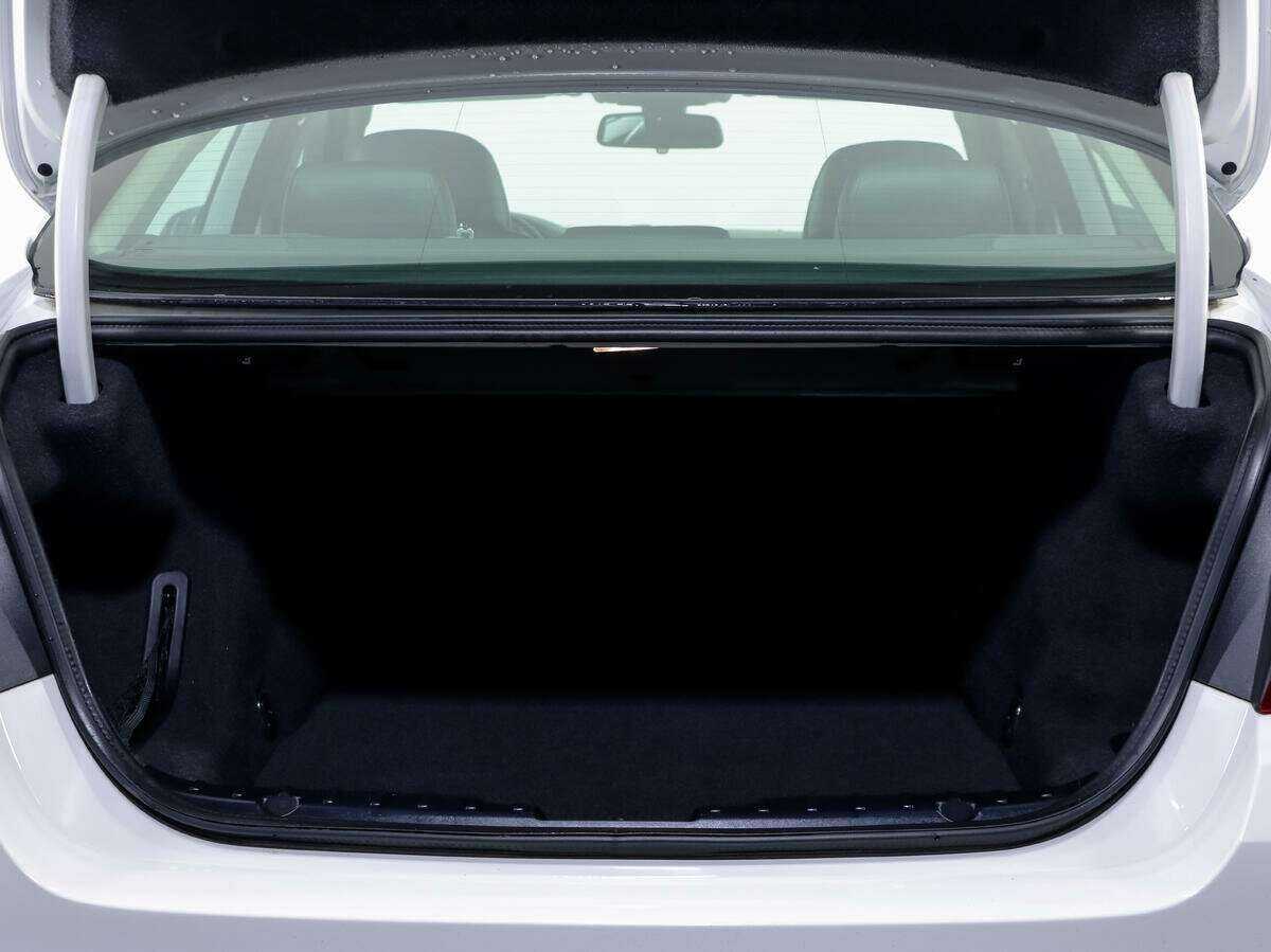 BMW 5 серии 530d xDrive, 2013 Фото №23