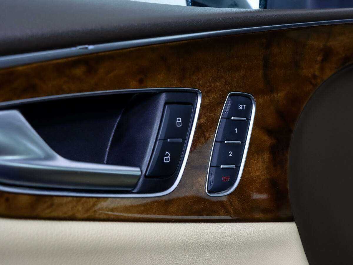 Audi A7, 2012 Фото №16