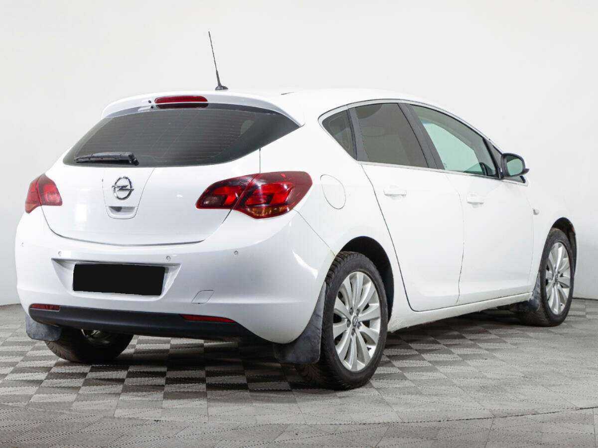 Opel Astra, 2010 - 217 128 км. | Фото №5