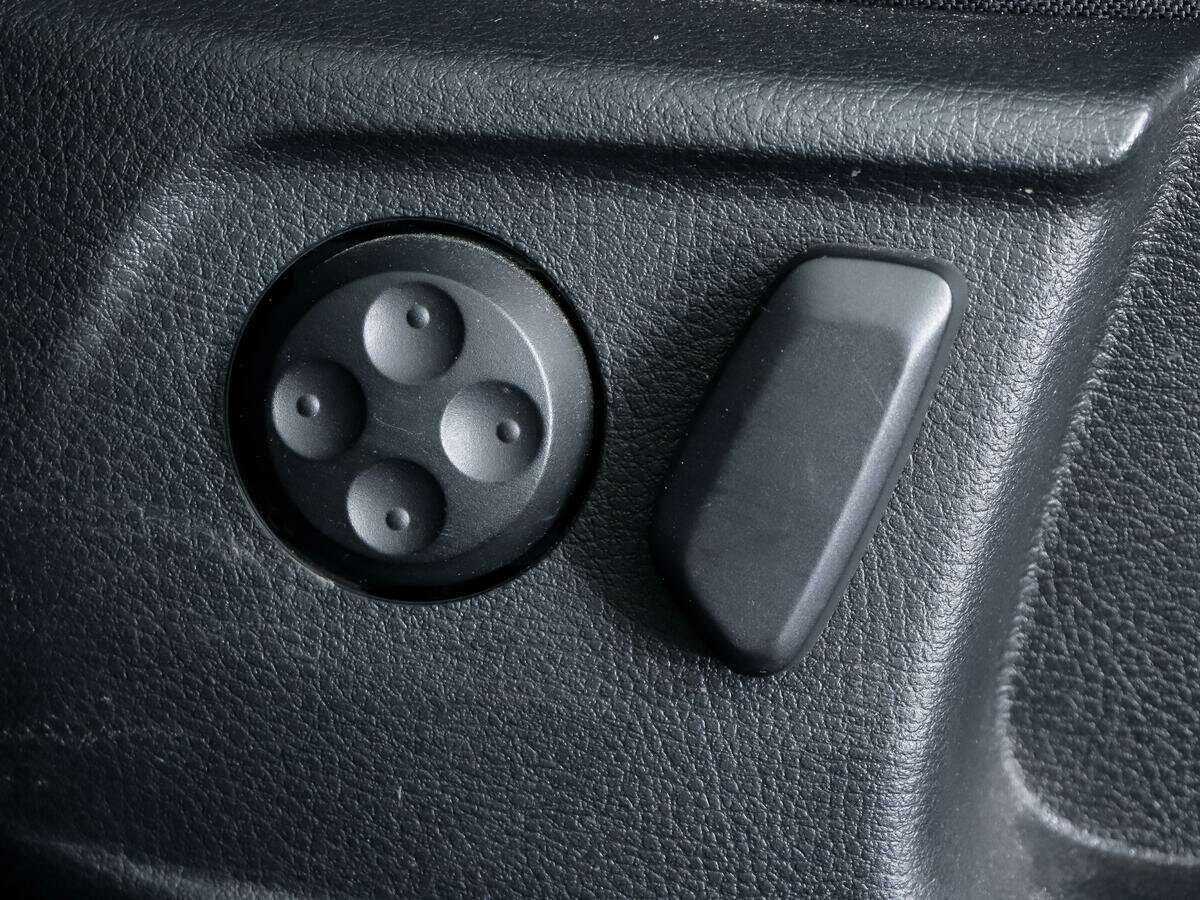 Volkswagen Passat, 2011 Фото №13