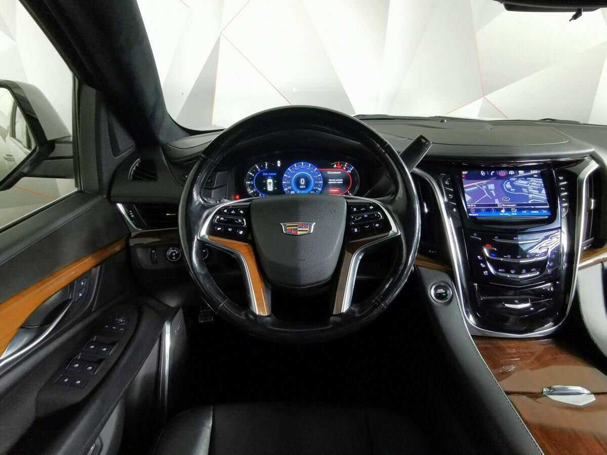 Cadillac Escalade ESV, 2016 Фото №13