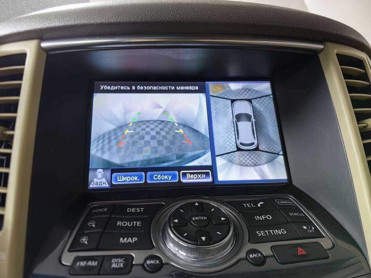 Infiniti FX37, 2010 Фото №17