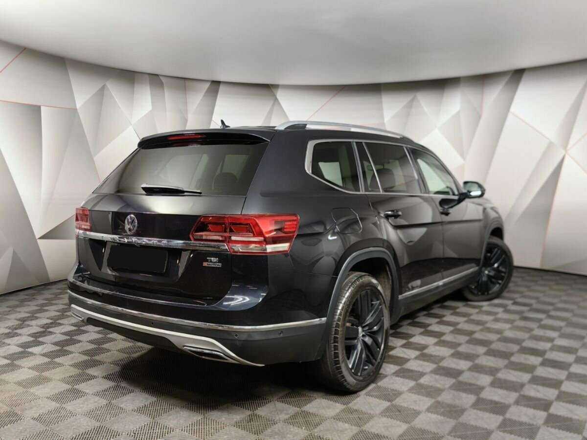 Volkswagen Teramont, 2018 - 213 089 км. | Фото №2