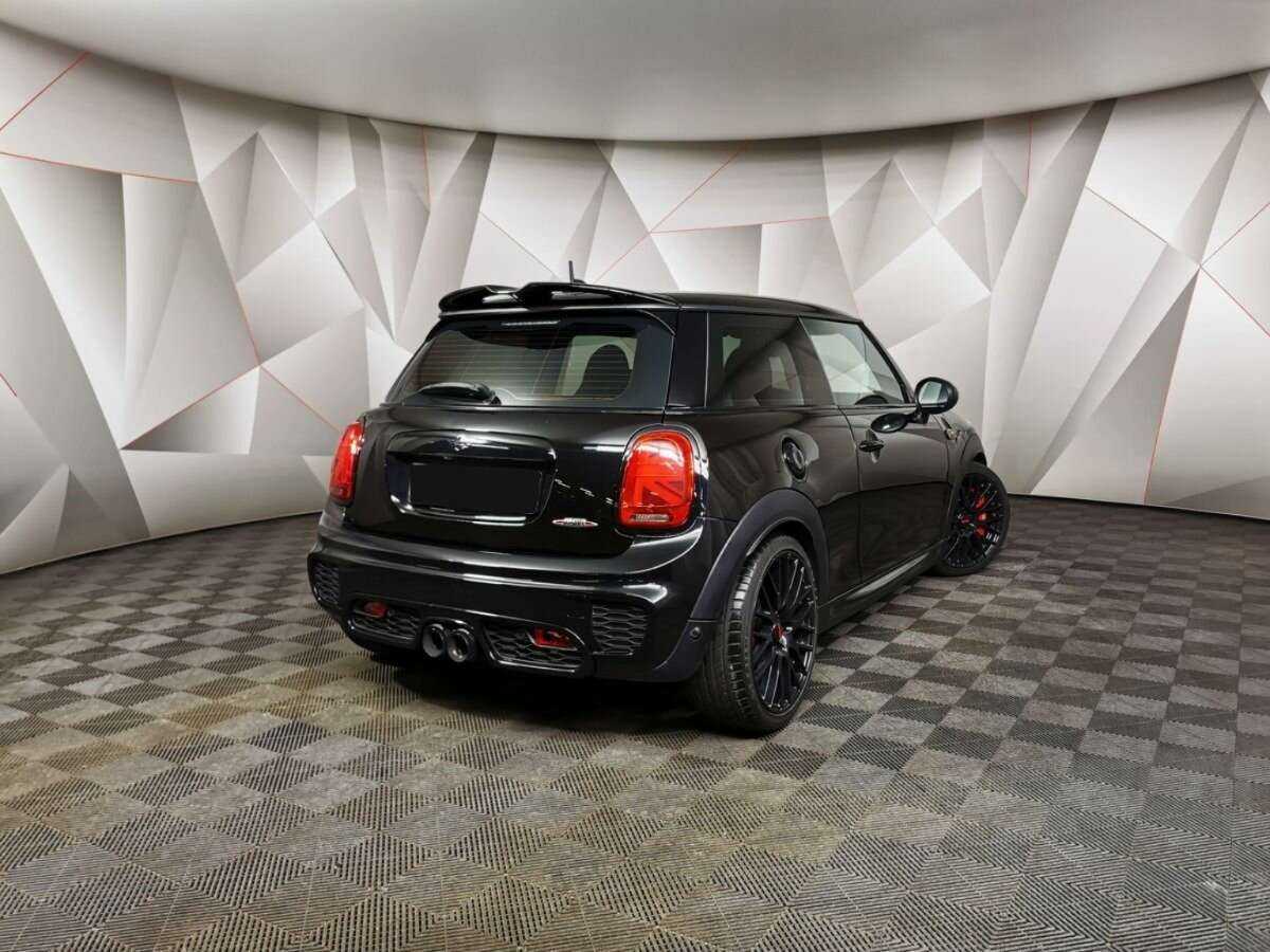 Mini Hatch JCW John Cooper Works, 2018 - 131 986 км. | Фото №2