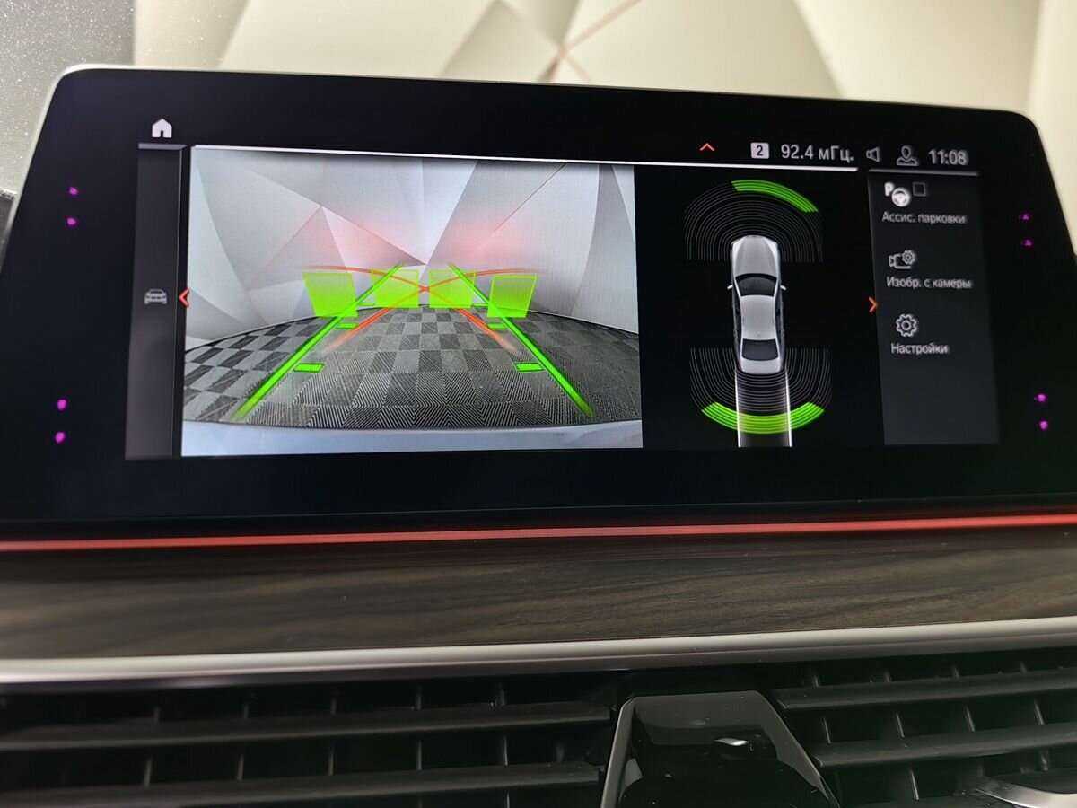 BMW 5 серии 530d xDrive, 2019 Фото №16