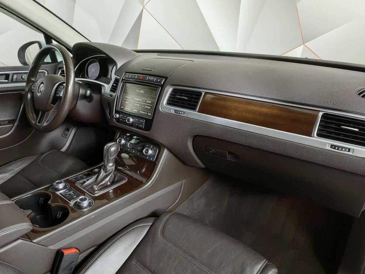 Volkswagen Touareg, 2016 Фото №9