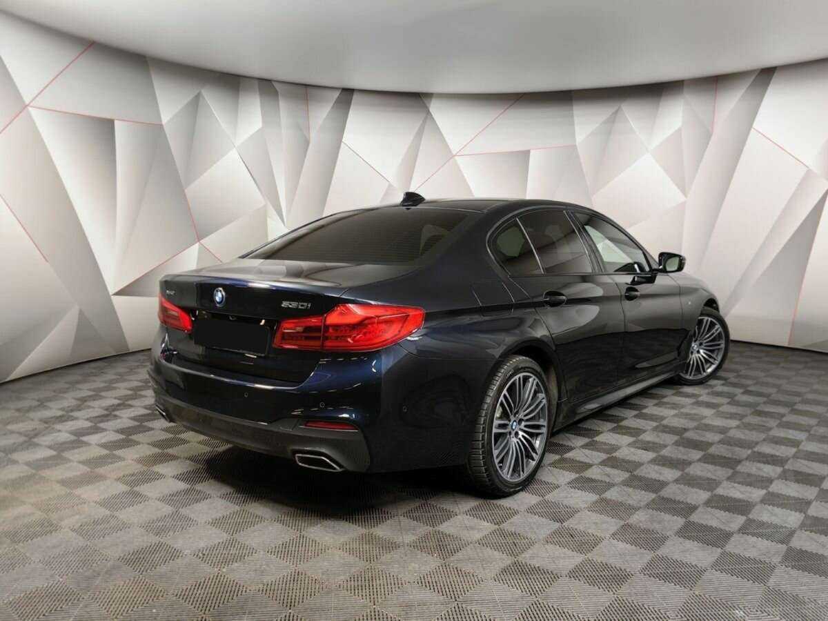 BMW 5 серии 530i xDrive, 2017 - 159 046 км. | Фото №2
