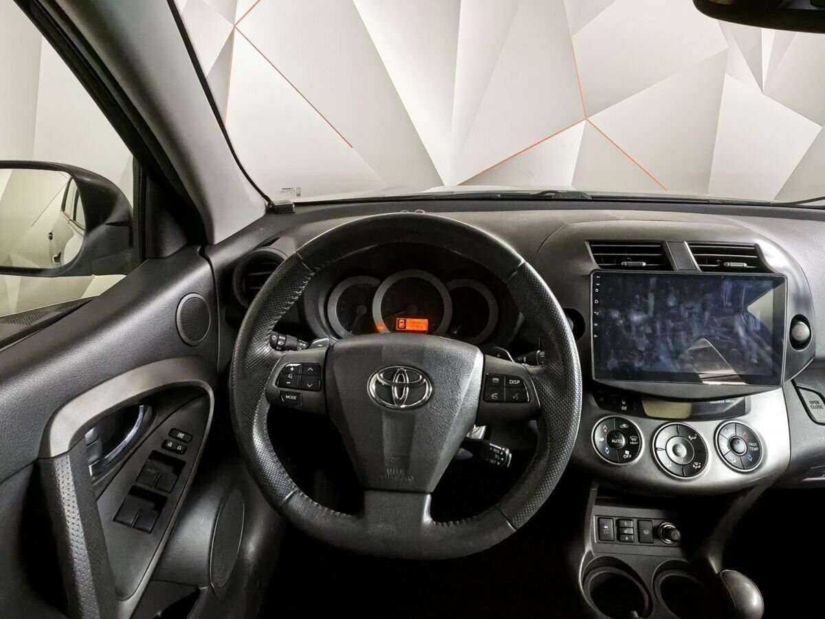 Toyota RAV4, 2010 Фото №16