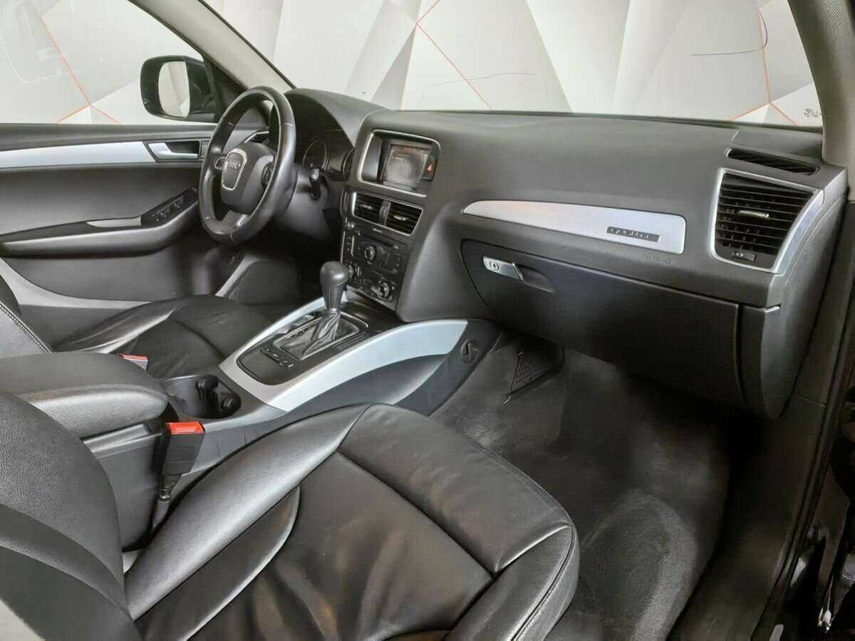 Audi Q5, 2010 Фото №9