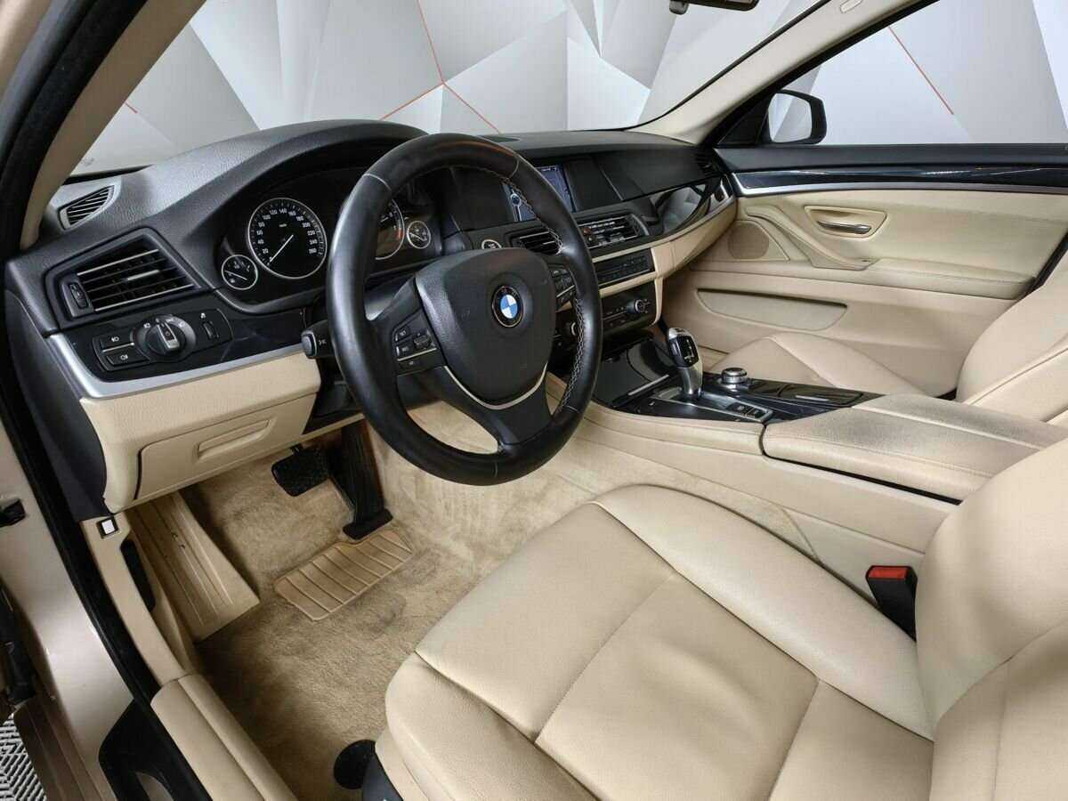 BMW 5 серии 528i, 2011 Фото №14