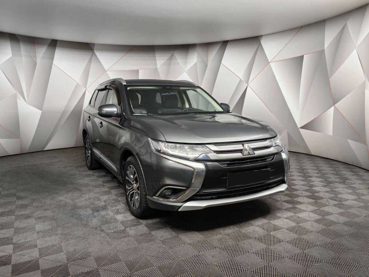 Mitsubishi Outlander, 2017 - 147 097 км. | Фото №3