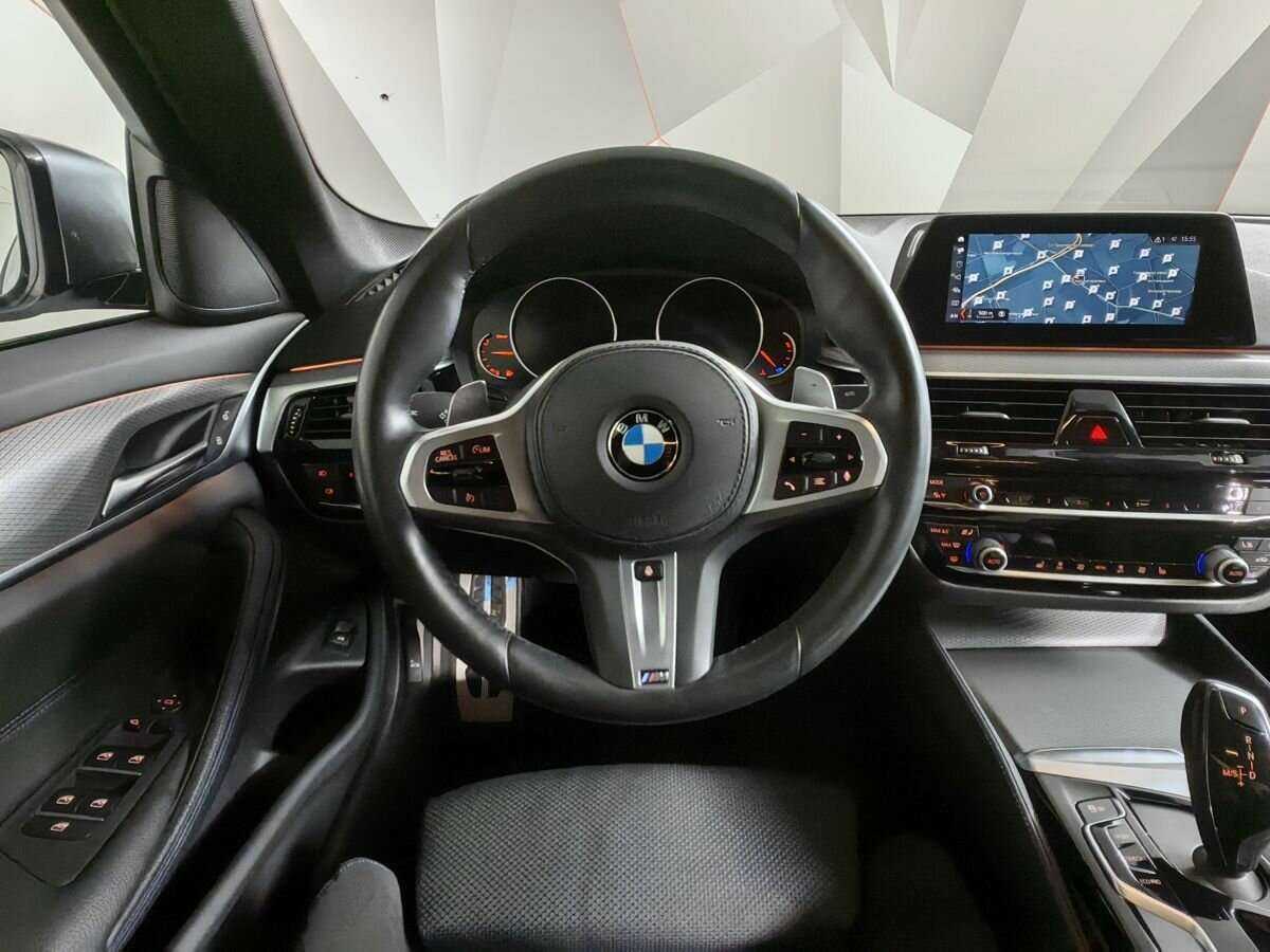 BMW 5 серии 520d xDrive, 2020 Фото №13
