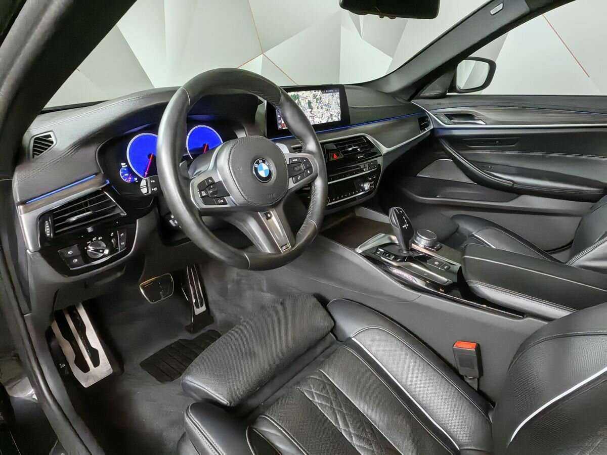 BMW 5 серии 530d xDrive, 2018 Фото №14