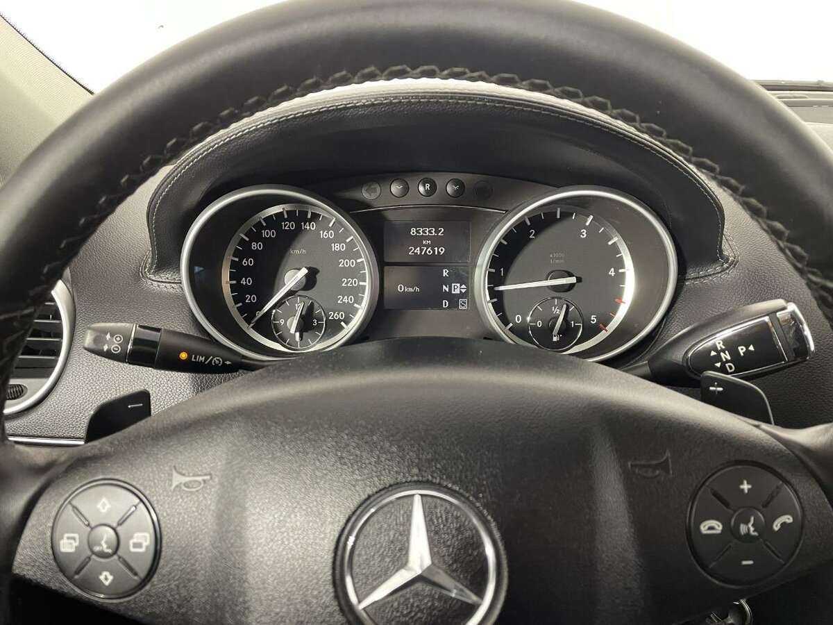 Mercedes-Benz GL-Класс 350, 2010 Фото №10