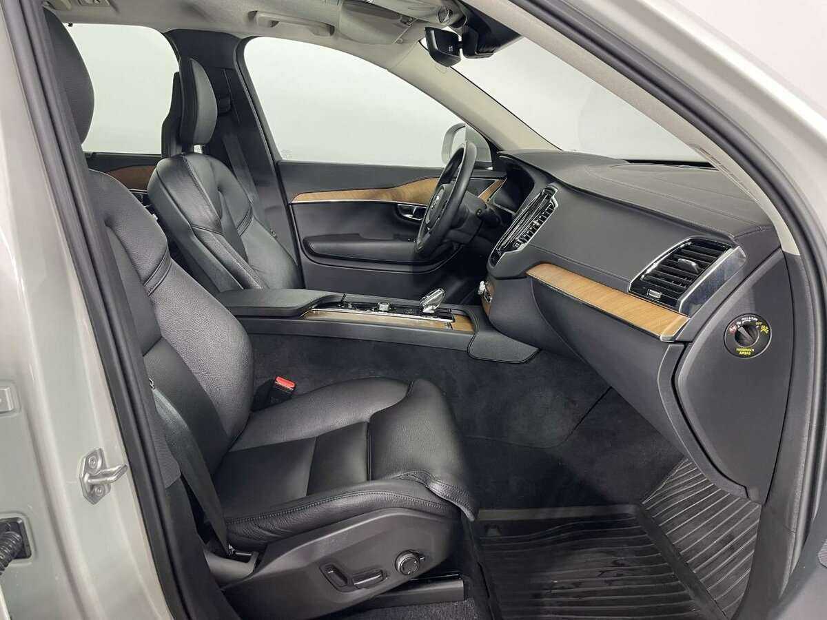 Volvo XC90 Recharge, 2021 Фото №14