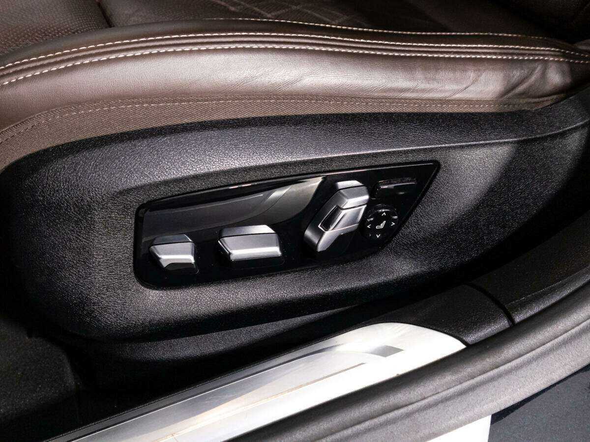 BMW 7 серии Long 730Ld xDrive, 2018 Фото №23