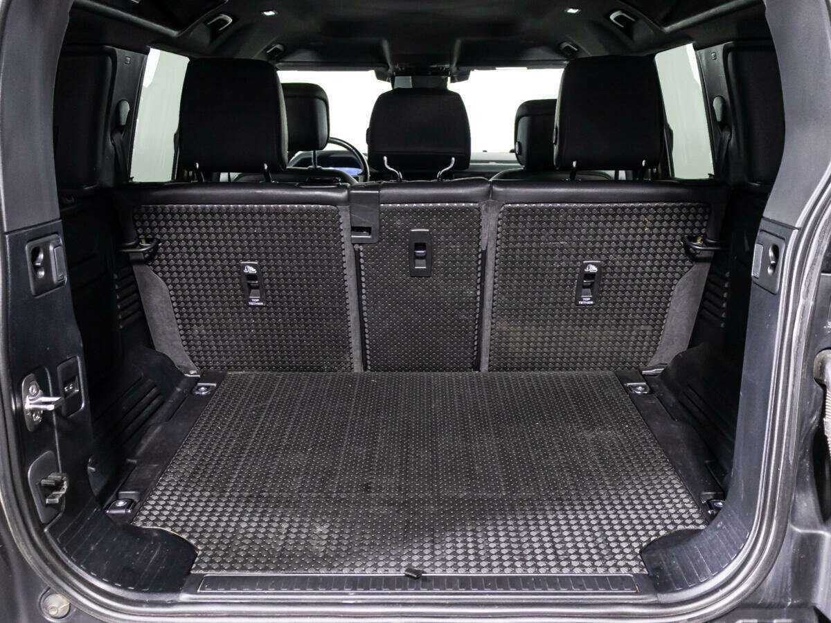 Land Rover Defender 110, 2020 Фото №14