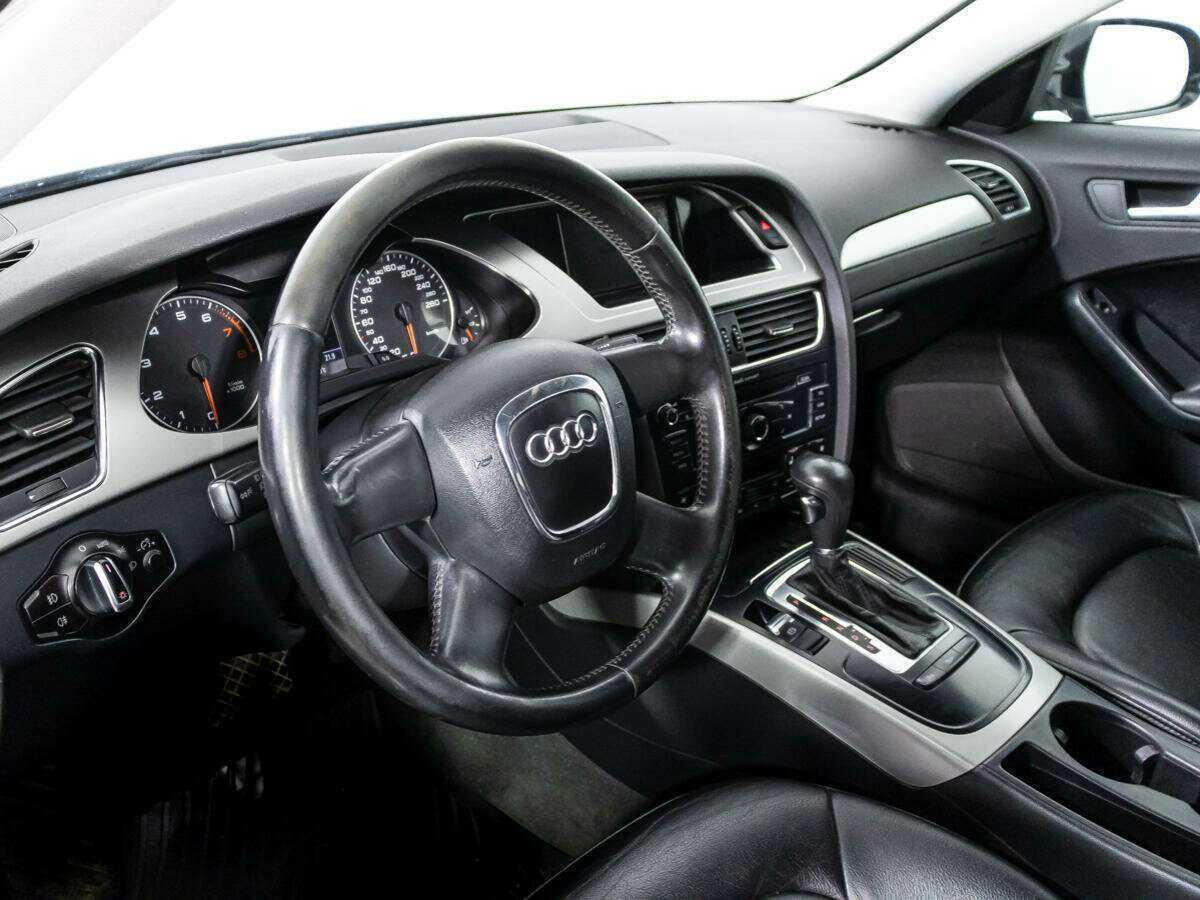 Audi A4, 2010 Фото №11