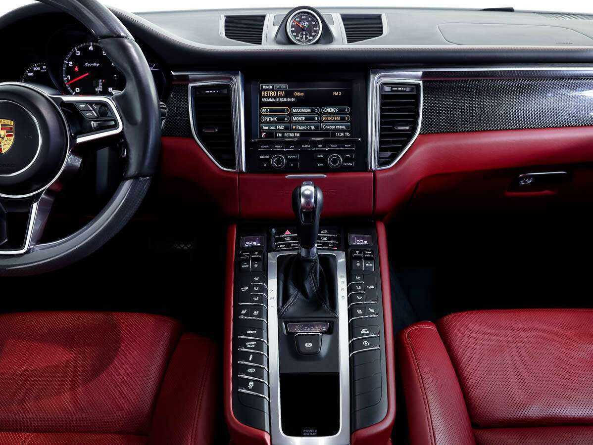 Porsche Macan Turbo, 2014 Фото №24