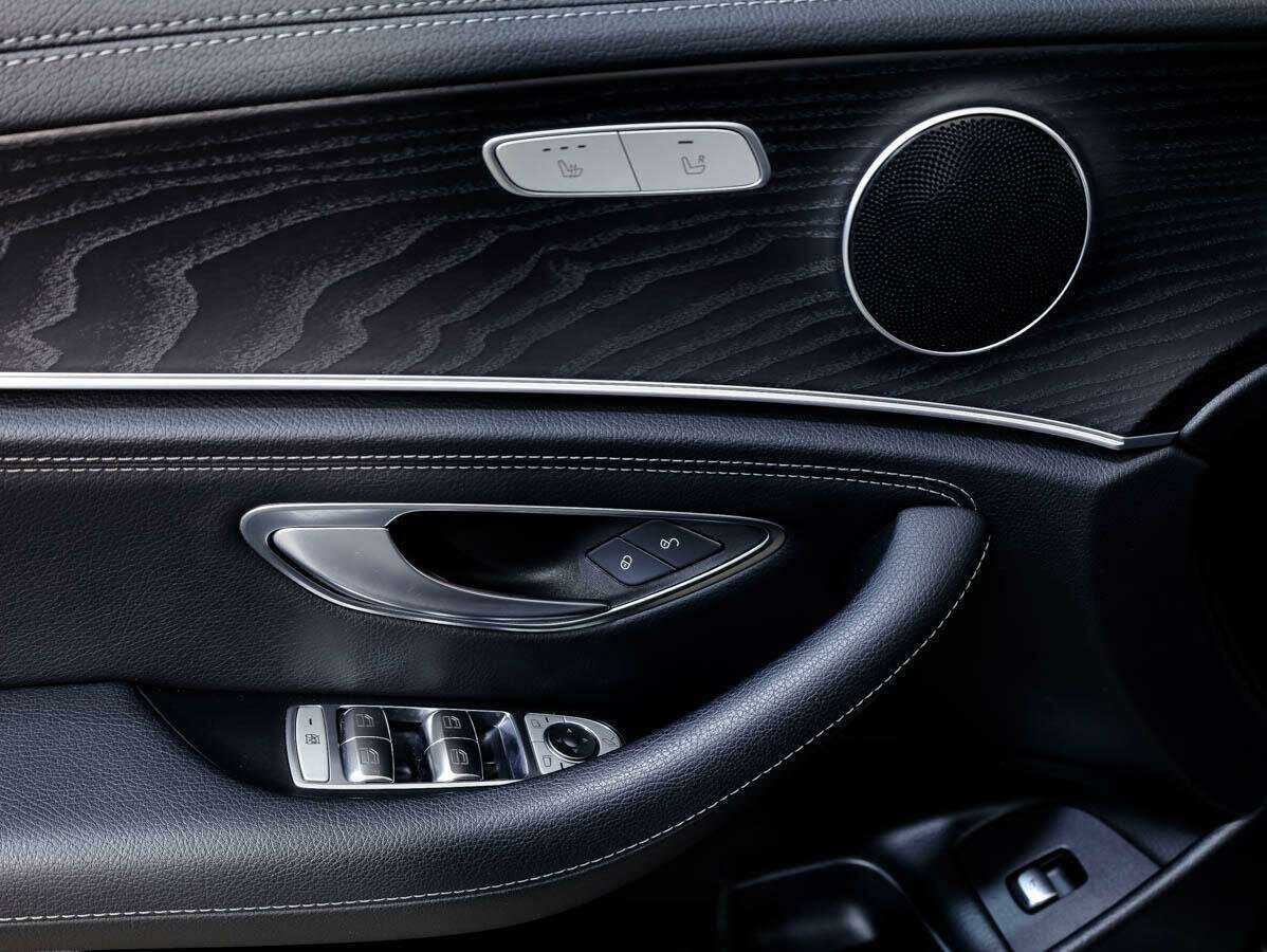Mercedes-Benz E-Класс 200, 2019 Фото №11