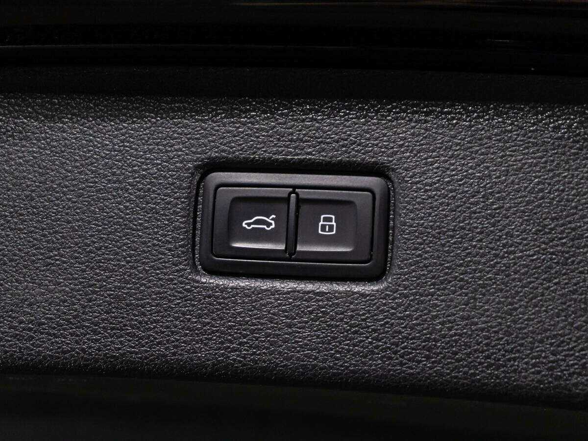 Audi Q7, 2017 Фото №15