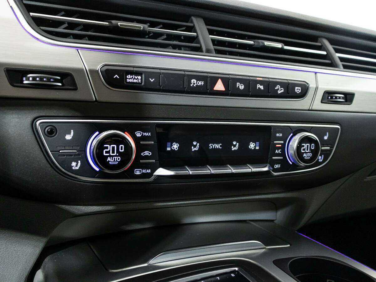 Audi Q7, 2017 Фото №20