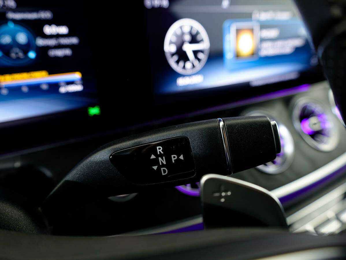 Mercedes-Benz E-Класс 200, 2019 Фото №17