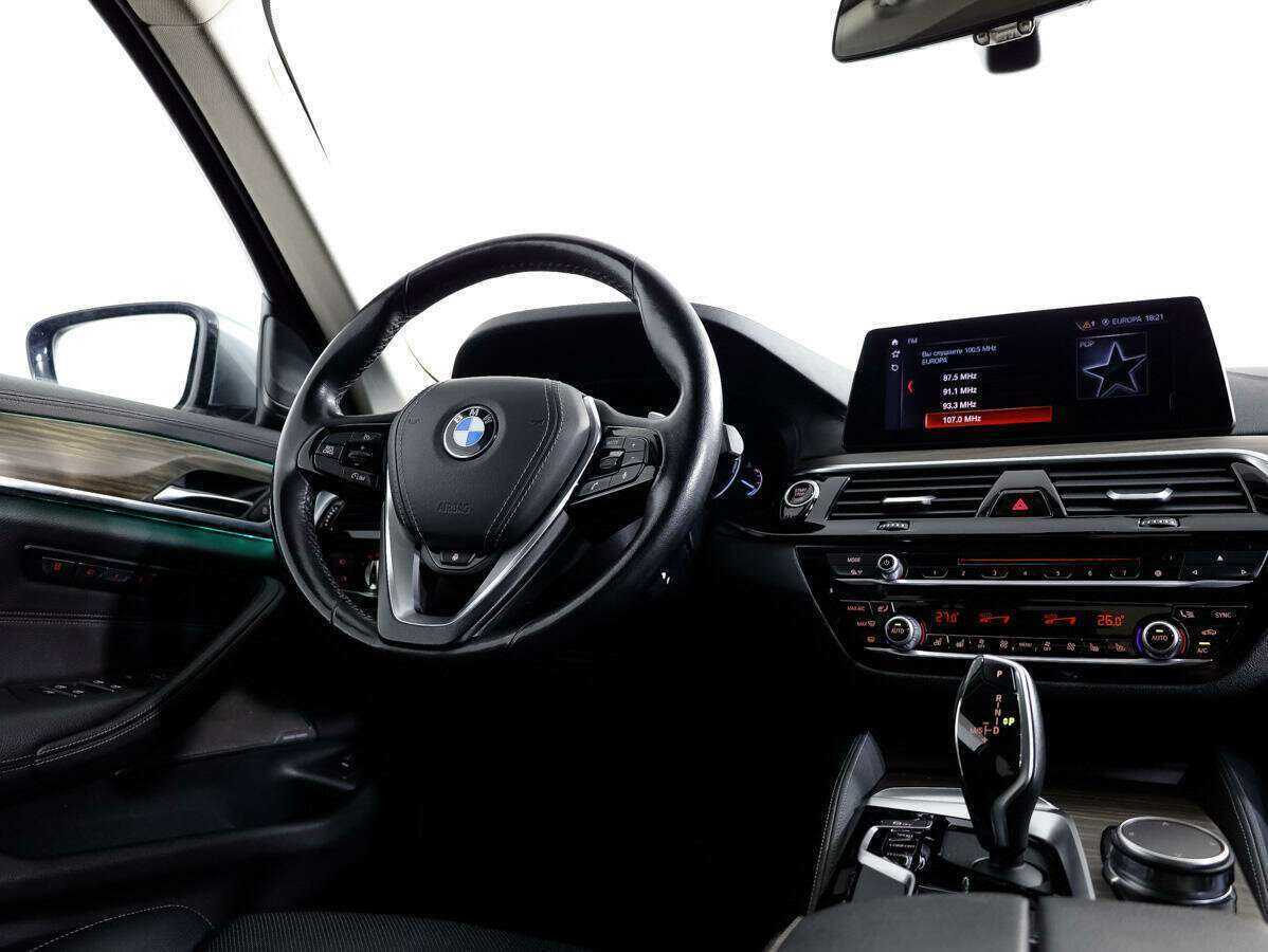 BMW 5 серии 530i xDrive, 2018 - 101 528 км. | Фото №8