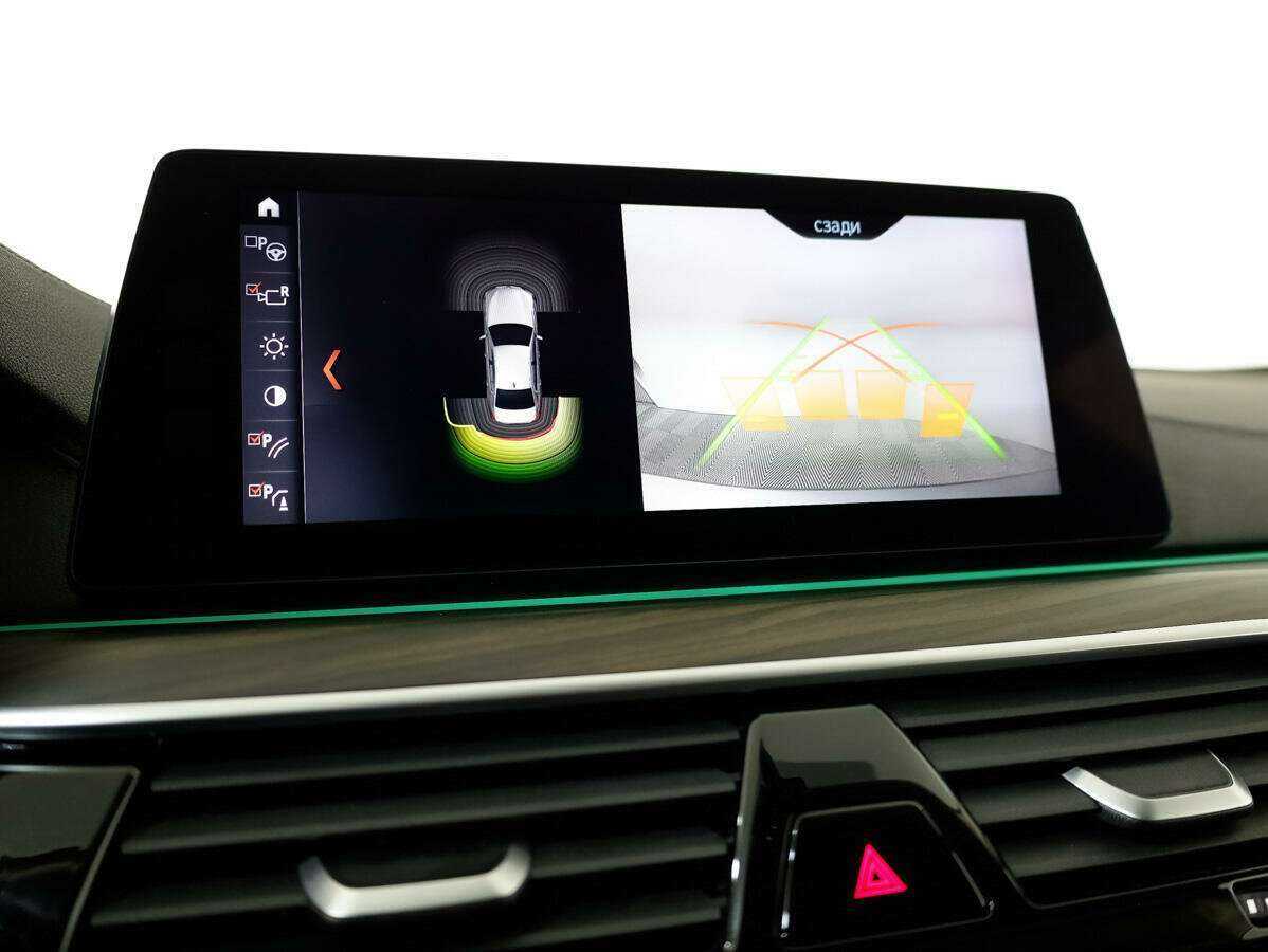 BMW 5 серии 530i xDrive, 2018 Фото №12