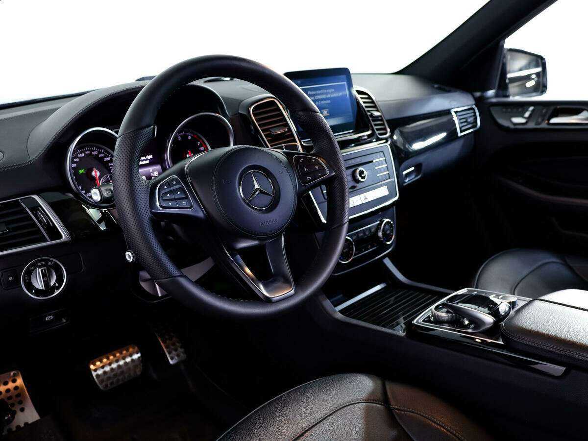 Mercedes-Benz GLS 400, 2016 Фото №10