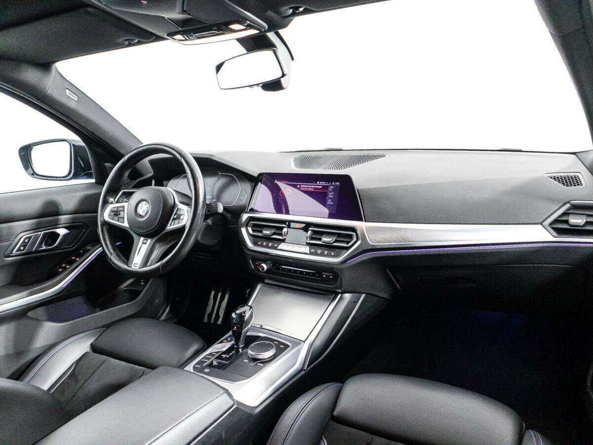 BMW 3 серии 320i xDrive, 2020 Фото №9